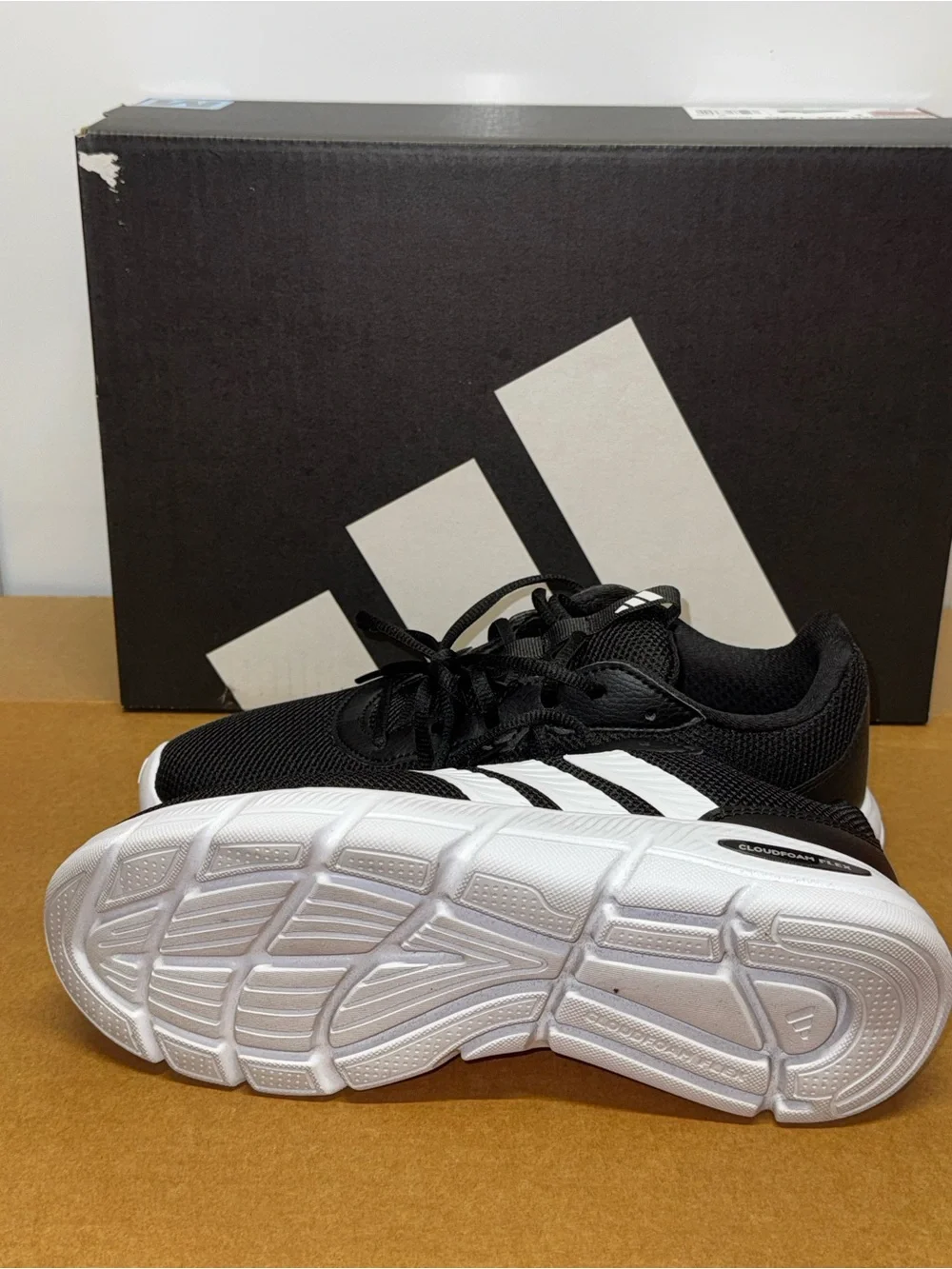 Adidas Cloudfoam Flex - Laces Black Sneaker, women’s Size 8, 1955469 - NEW